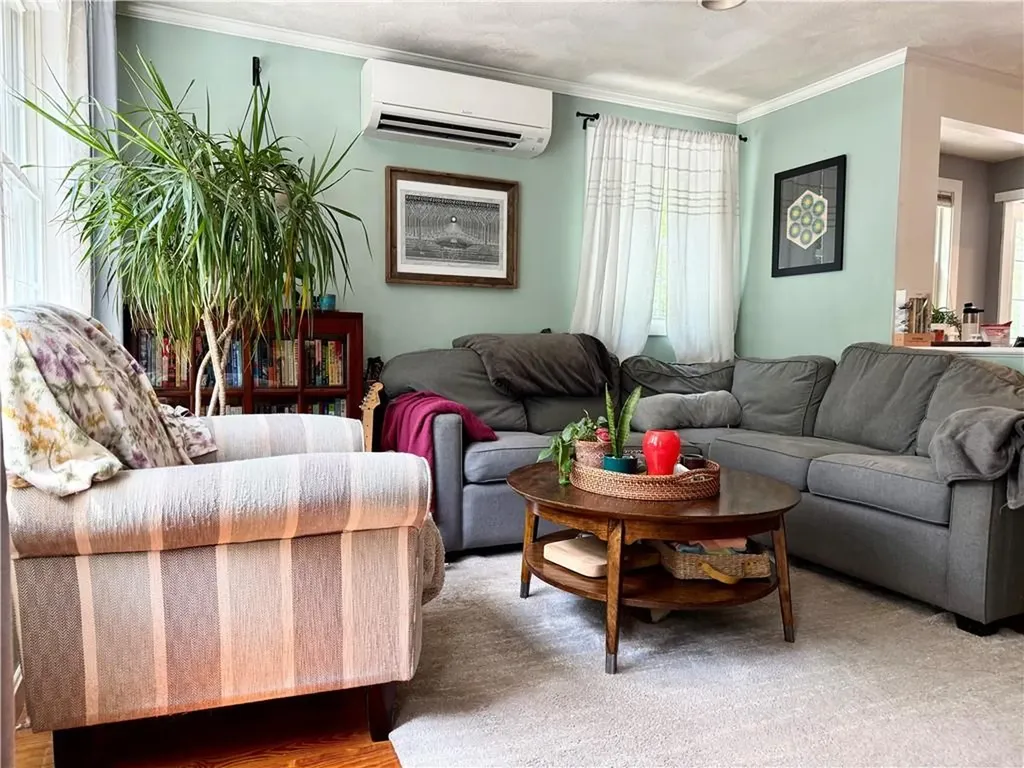 408 Gardiner Road Richmond RI 02892