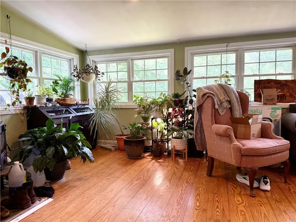 408 Gardiner Road Richmond RI 02892