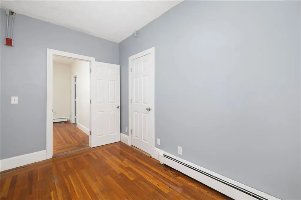 559 Branch Avenue Providence RI 02904