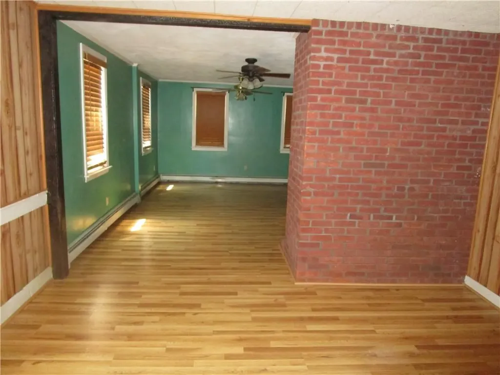 77 Main Street North Smithfield RI 02876