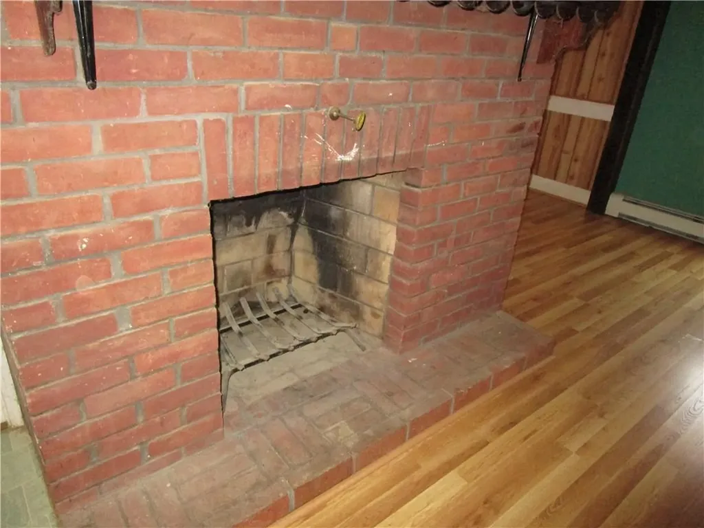 77 Main Street North Smithfield RI 02876