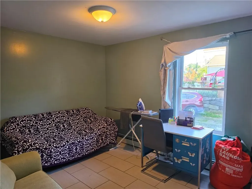 28 Benedict Street Providence RI 02907