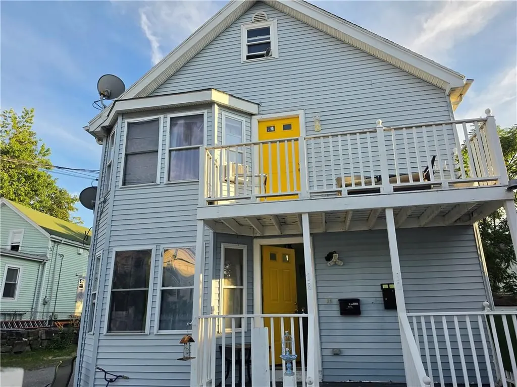 28 Benedict Street Providence RI 02907