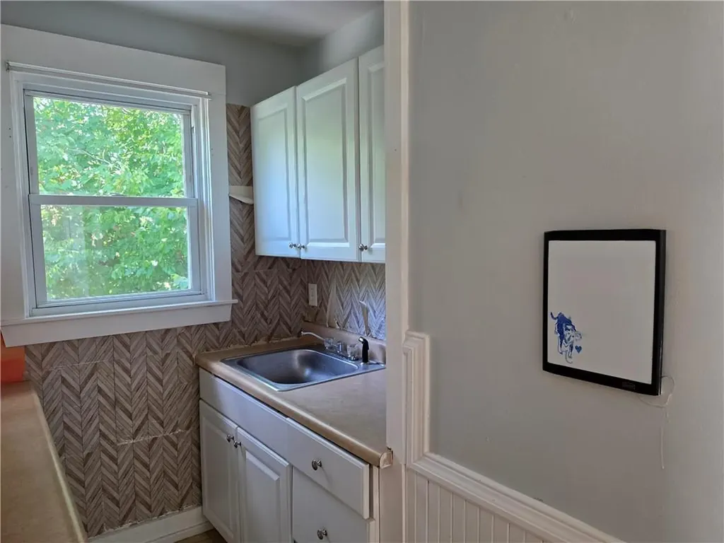 112 Bernon Street Providence RI 02908