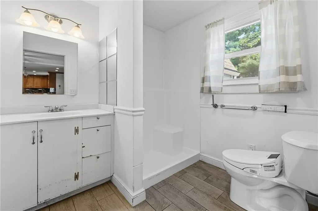 36 Holly Lane Tiverton RI 02878