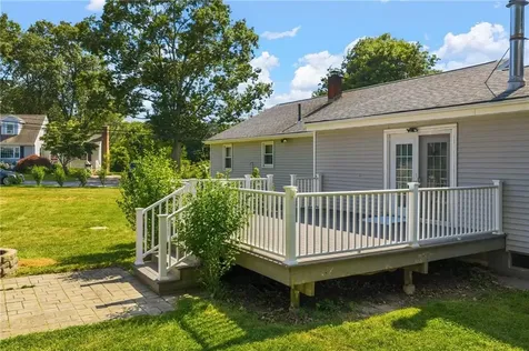 36 Holly Lane Tiverton RI 02878
