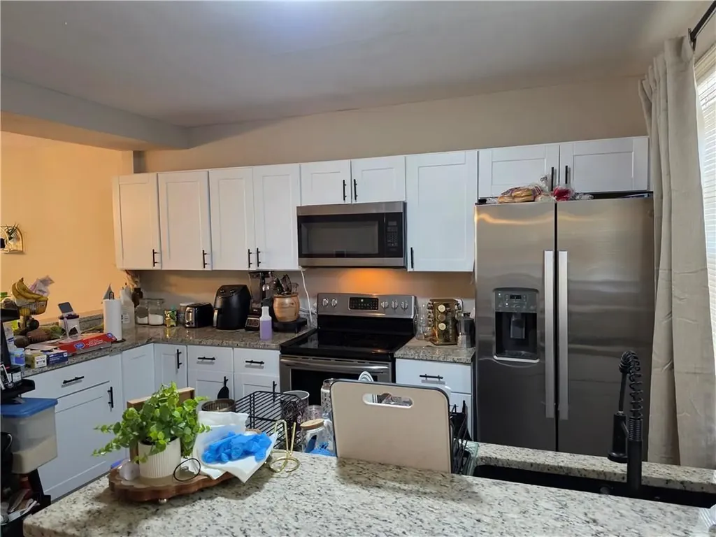 25 Seabury Street Providence RI 02909