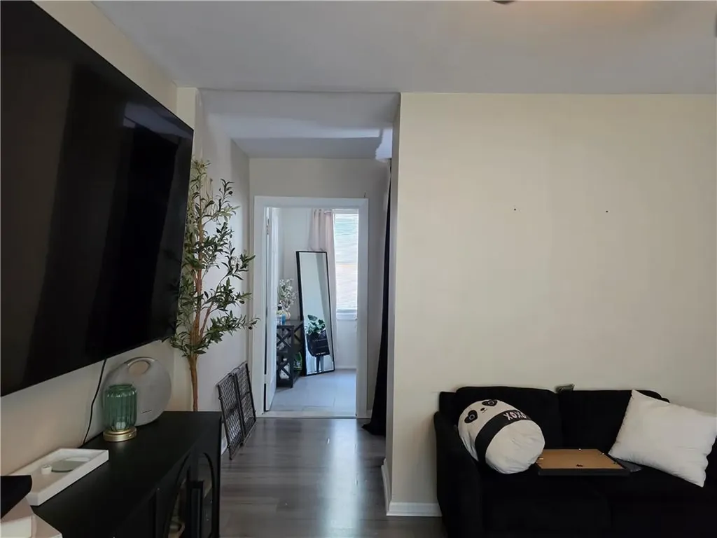 25 Seabury Street Providence RI 02909