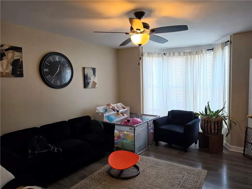 25 Seabury Street Providence RI 02909