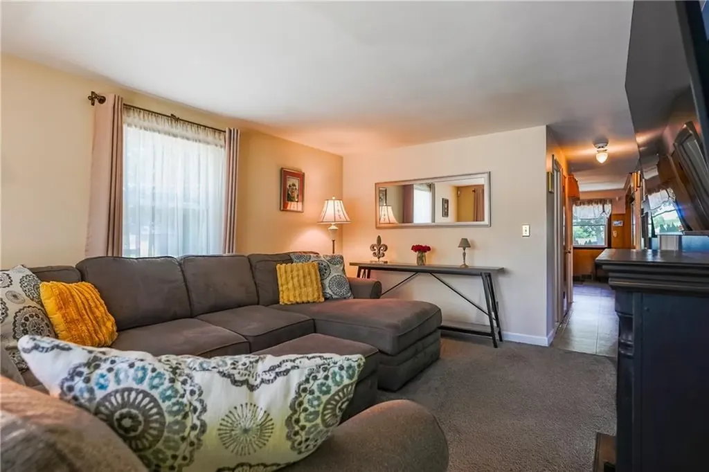 194 Vallette Street Cranston RI 02920