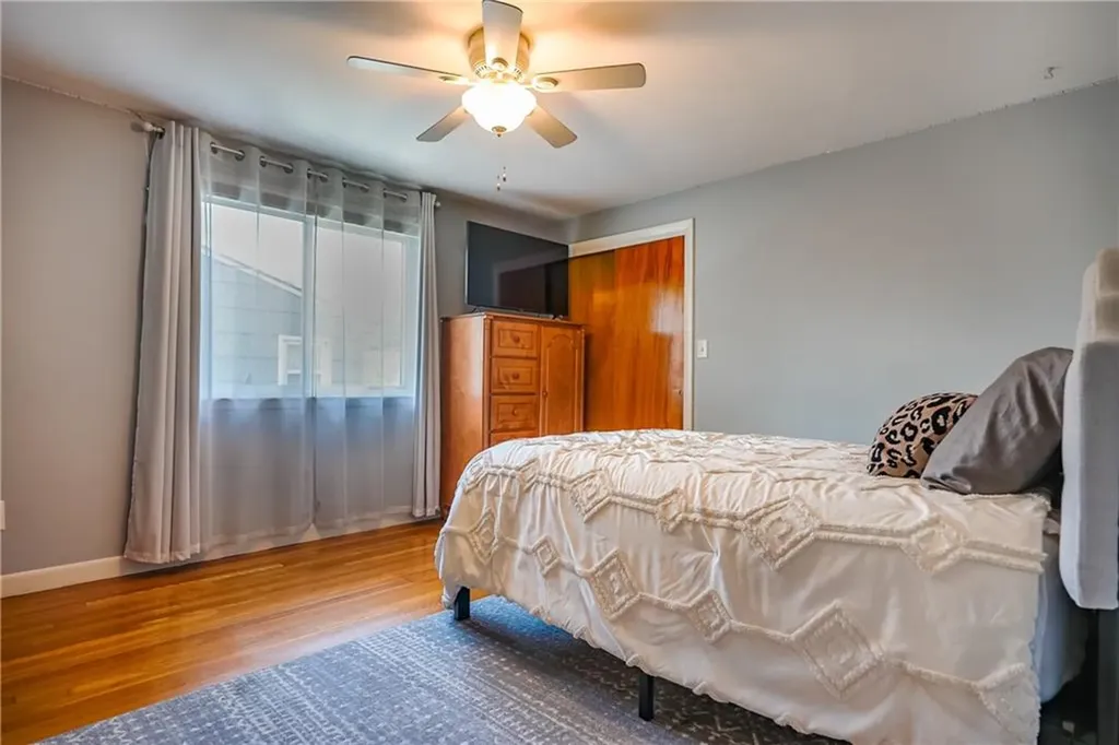 194 Vallette Street Cranston RI 02920