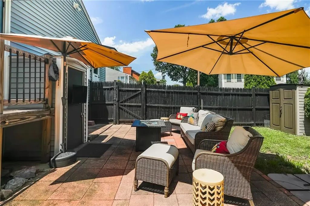194 Vallette Street Cranston RI 02920