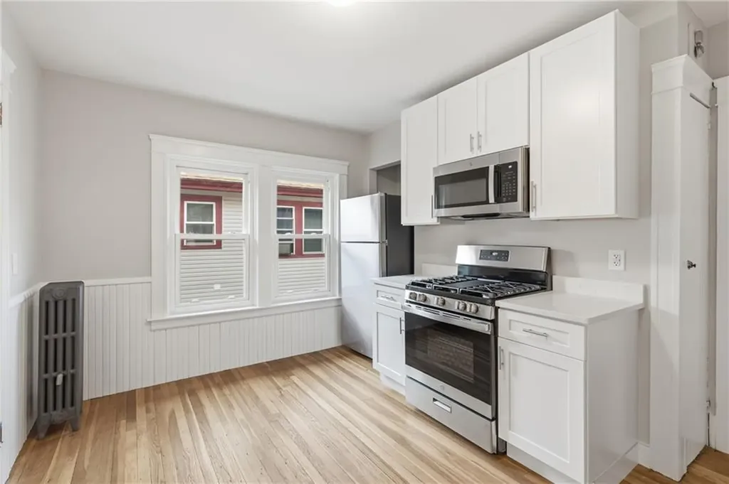 46 48 Ponagansett Avenue Providence RI 02909