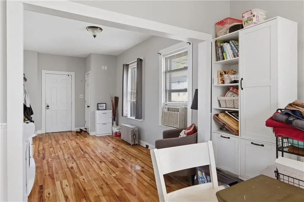 25 Hoppin Avenue East Providence RI 02915
