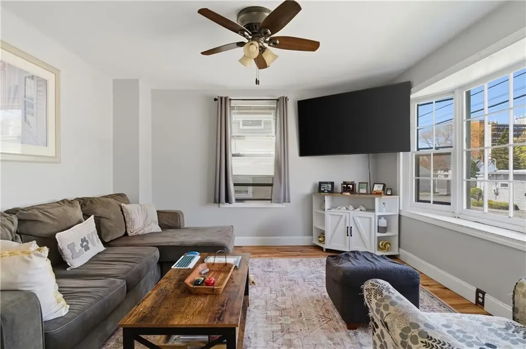 25 Hoppin Avenue East Providence RI 02915