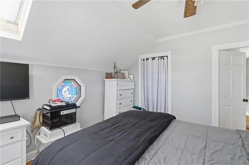 25 Hoppin Avenue East Providence RI 02915