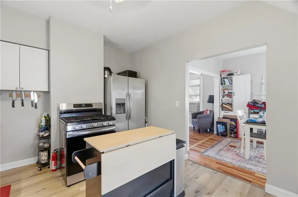 25 Hoppin Avenue East Providence RI 02915