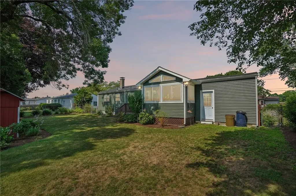 64 Ticonderoga Drive Warwick RI 02889