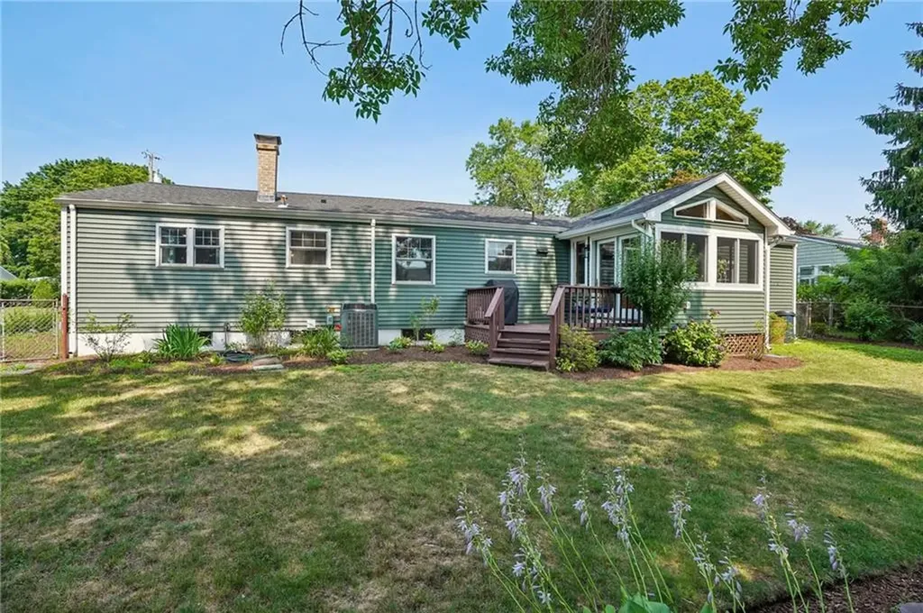 64 Ticonderoga Drive Warwick RI 02889