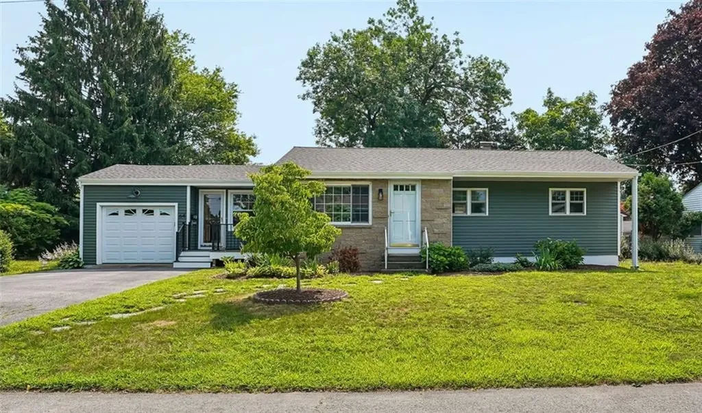 64 Ticonderoga Drive Warwick RI 02889