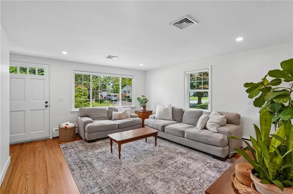 64 Ticonderoga Drive Warwick RI 02889