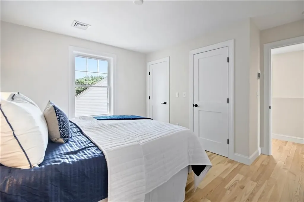 91 Croade Street Warren RI 02885