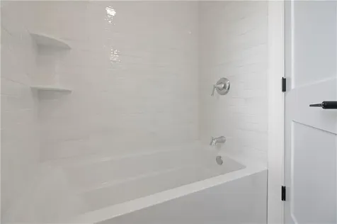 91 Croade Street Warren RI 02885