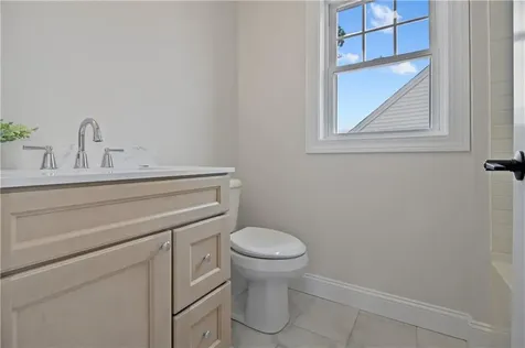 91 Croade Street Warren RI 02885