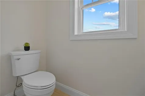 91 Croade Street Warren RI 02885