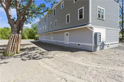91 Croade Street Warren RI 02885