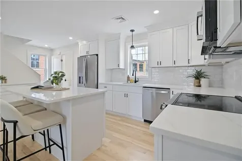91 Croade Street Warren RI 02885