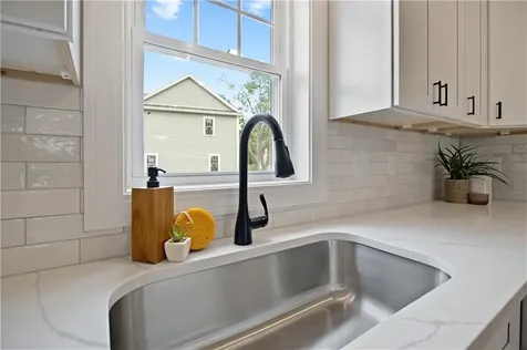 91 Croade Street Warren RI 02885