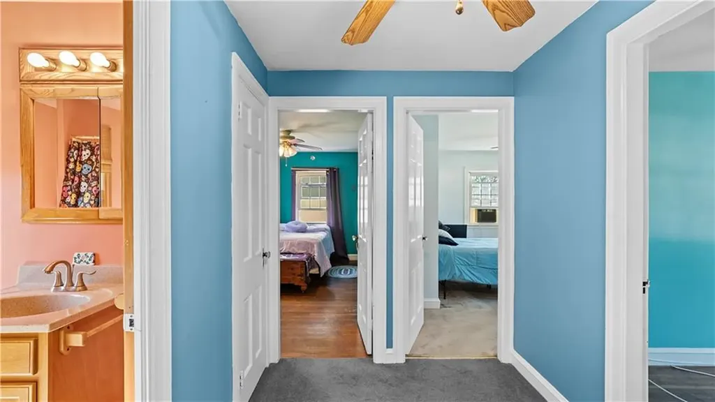 33 Linden Avenue East Providence RI 02916