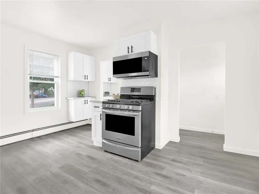 990 Pawtucket Avenue East Providence RI 02916