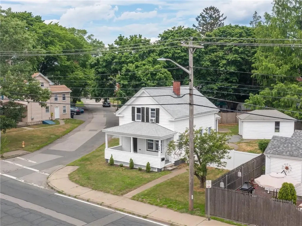 990 Pawtucket Avenue East Providence RI 02916