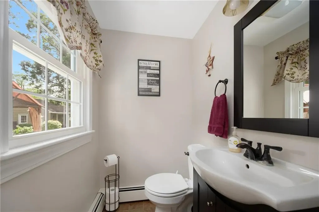 22 Clyde Street Blackstone MA 01504