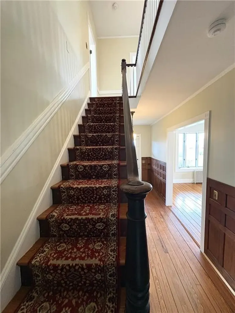 39 Walcott Avenue Jamestown RI 02835