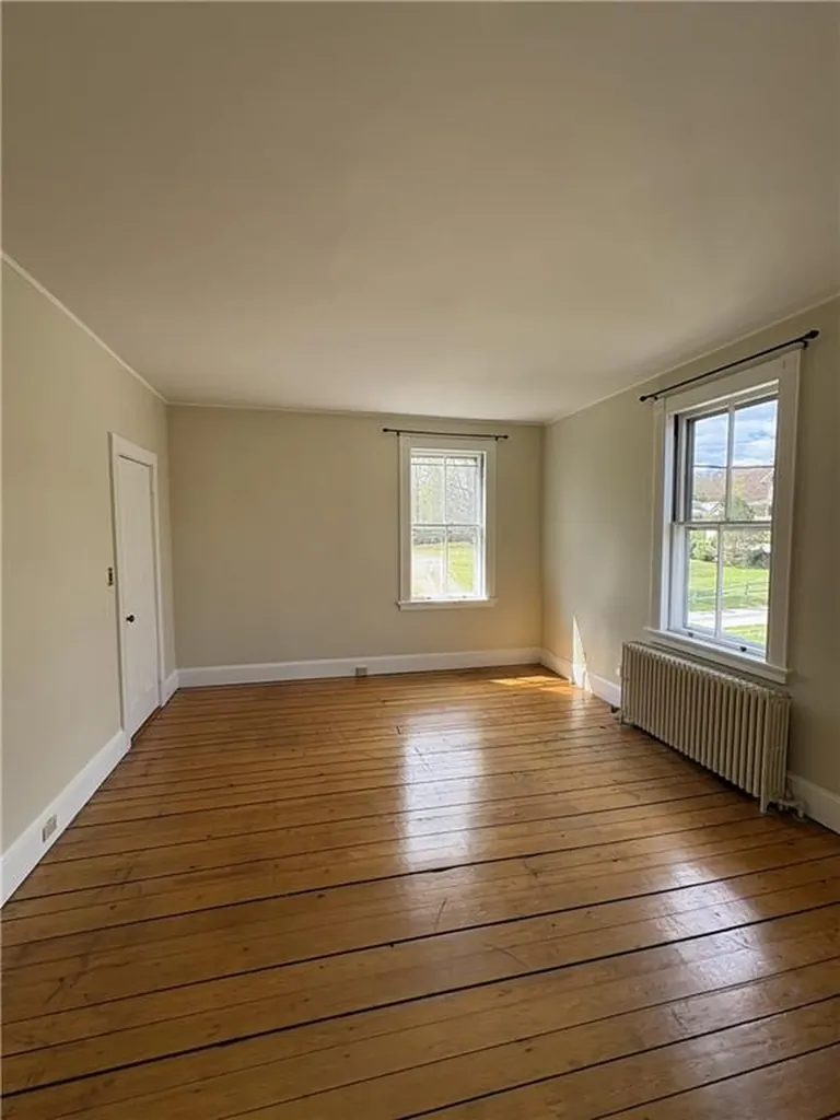 39 Walcott Avenue Jamestown RI 02835