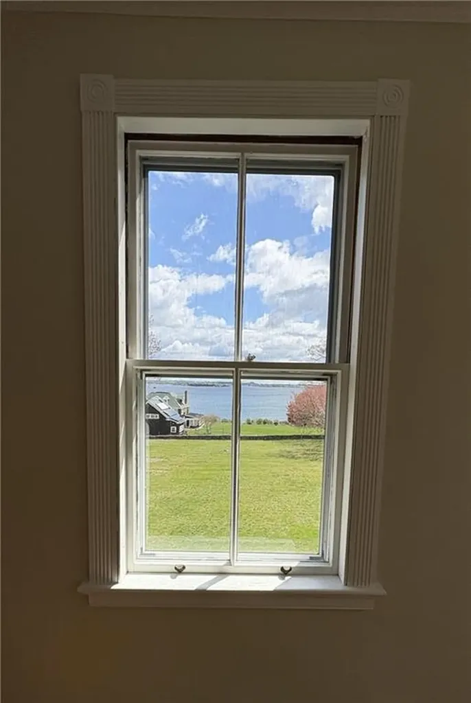 39 Walcott Avenue Jamestown RI 02835