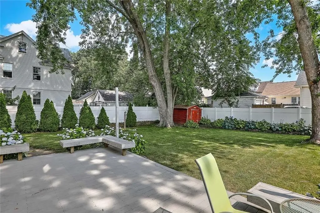 15 Wollaston Street Cranston RI 02910