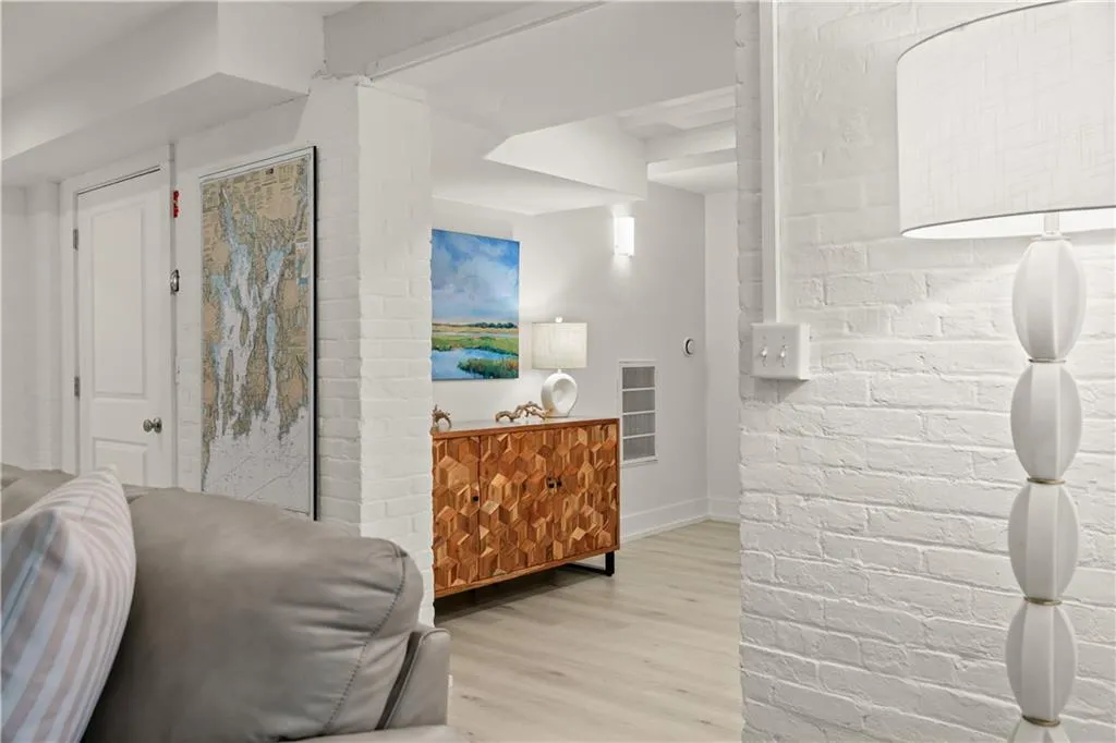 426 Spring Street Newport RI 02840