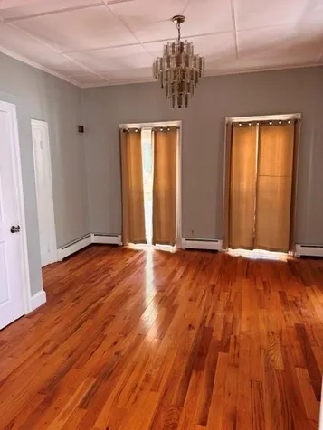 707 Main Street Bristol RI 02885