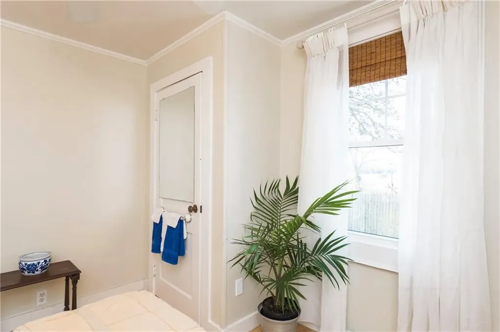 14 Winsor Avenue North Kingstown RI 02852