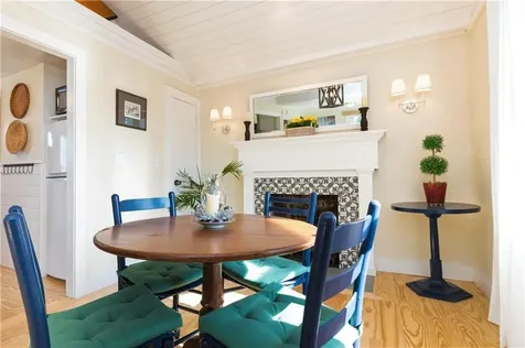 14 Winsor Avenue North Kingstown RI 02852