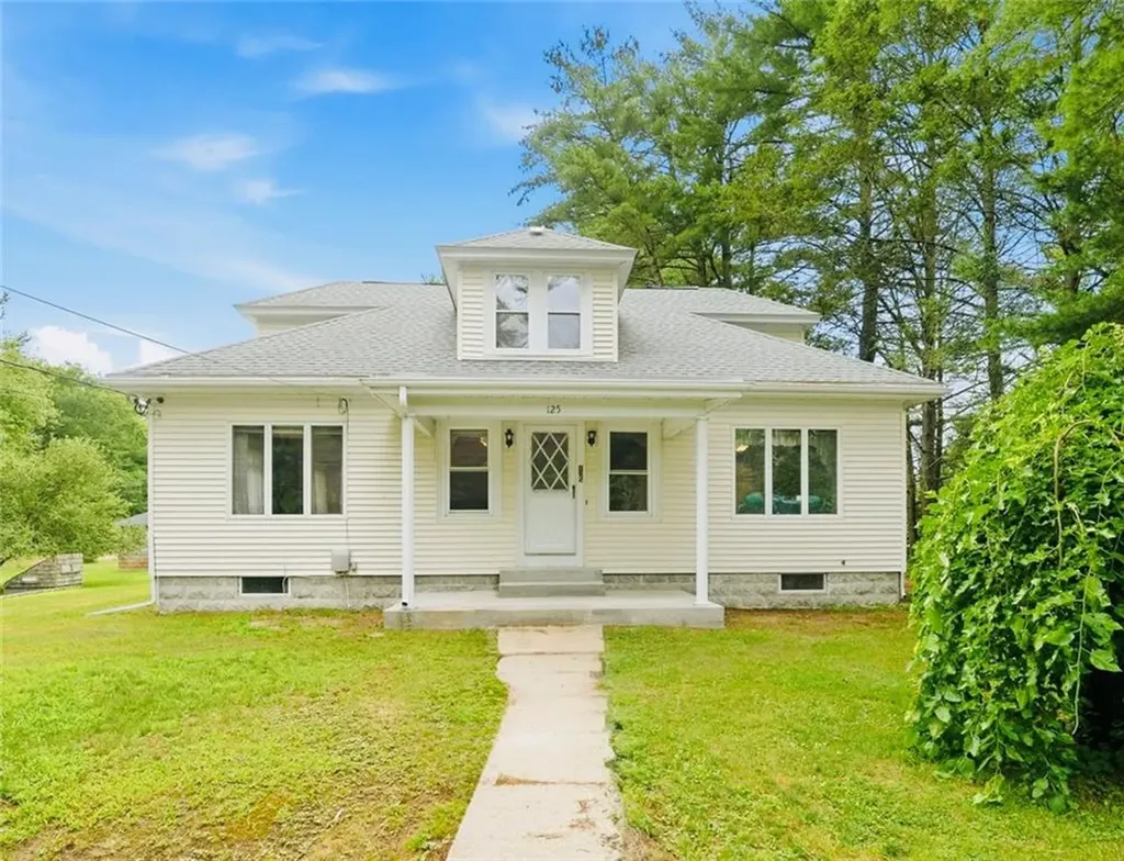 125 Arcadia Road Hopkinton RI 02832