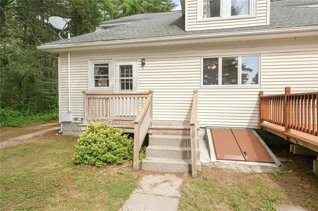 125 Arcadia Road Hopkinton RI 02832