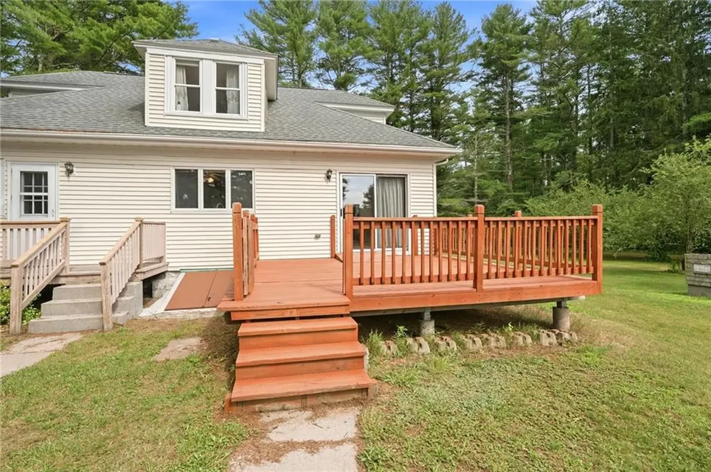 125 Arcadia Road Hopkinton RI 02832