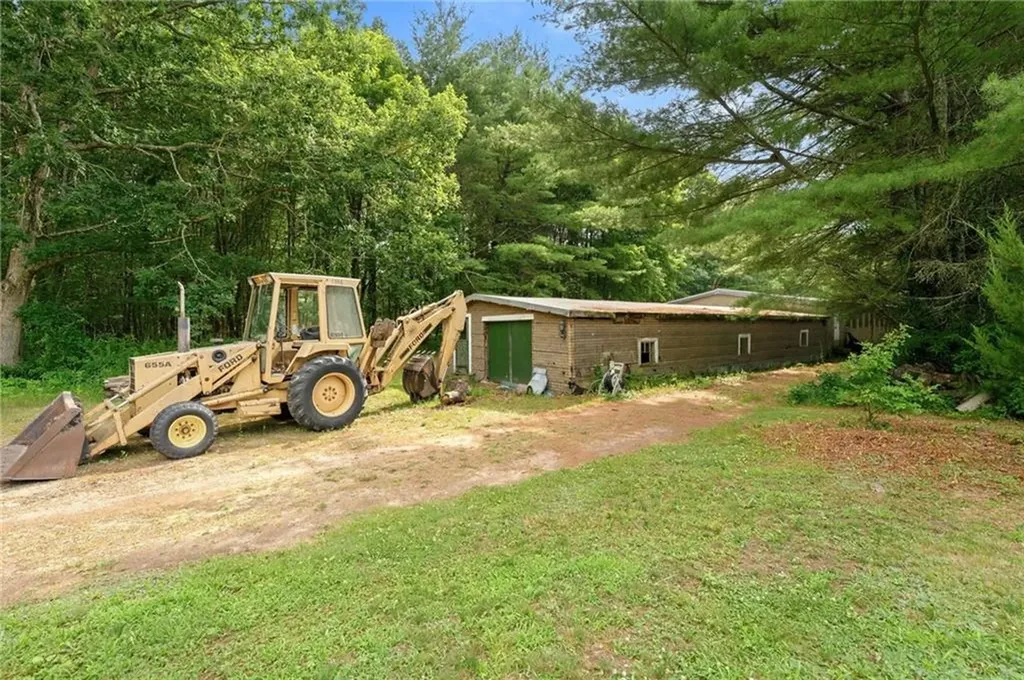 125 Arcadia Road Hopkinton RI 02832