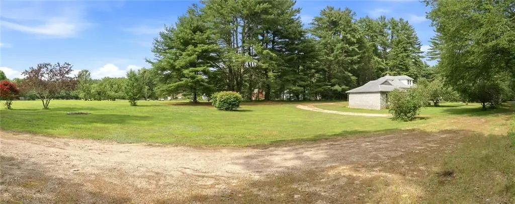 125 Arcadia Road Hopkinton RI 02832