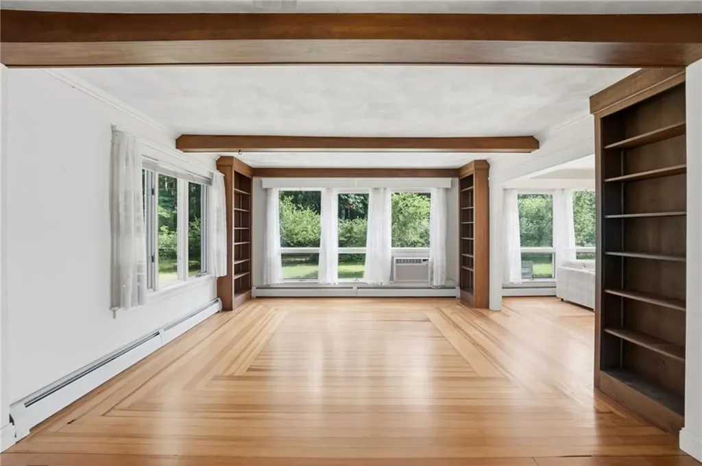 125 Arcadia Road Hopkinton RI 02832